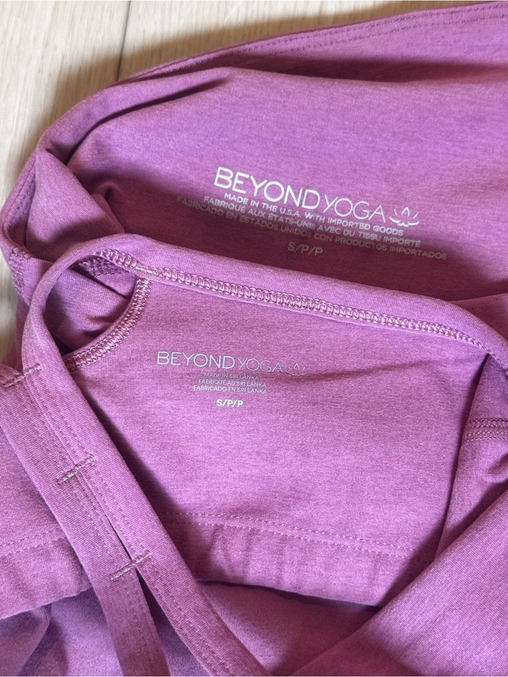 Beyond Yoga Spacedye Slim Racerback Cropped Tank & Midi Leggings Full Set - Picture 5 of 8